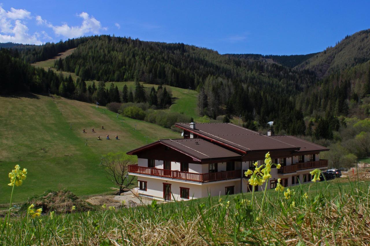 Vernár Hotel Studnicky מראה חיצוני תמונה